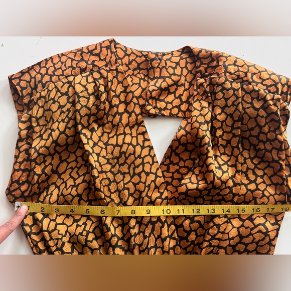 Vintage 70s 80s On The Rocks Animal Print Short Sleeve Belt Jumpsuit Romper - Picture 11 of 16